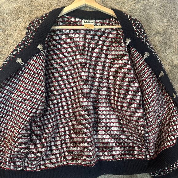 Vintage LL Bean Nordic Fair Isle Wool Blend Cardigan Sweater Metal Clasp Women M - Picture 3 of 11